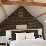 Logies De Pletsmolen Nuth