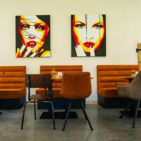 Brasserie/b&b De Pletsmolen 住宿加早餐酒店 Nuth